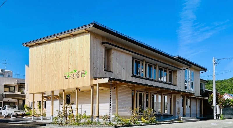 くすりの事はもちろん、なんでもご相談ください。